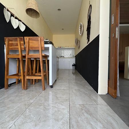 Kiki Village Bathtub Canggu Екстериор снимка
